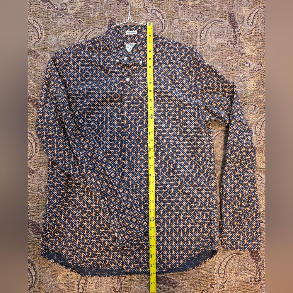 J. Crew Men's Navy and Orange Geometric Shirt